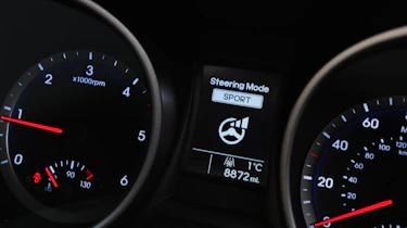 Hyundai Santa Fe 2.2 CRDi Premium dials