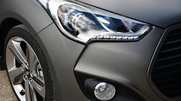 Hyundai Veloster Turbo light detail