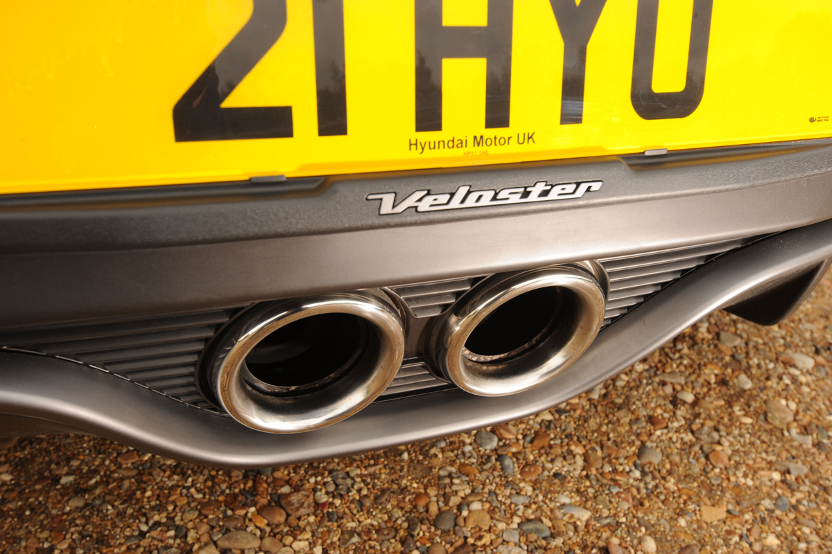 Hyundai Veloster Turbo exhaust