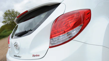 Hyundai Veloster Turbo taillight