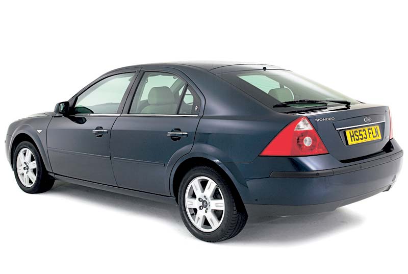 Rear view of Ford Mondeo