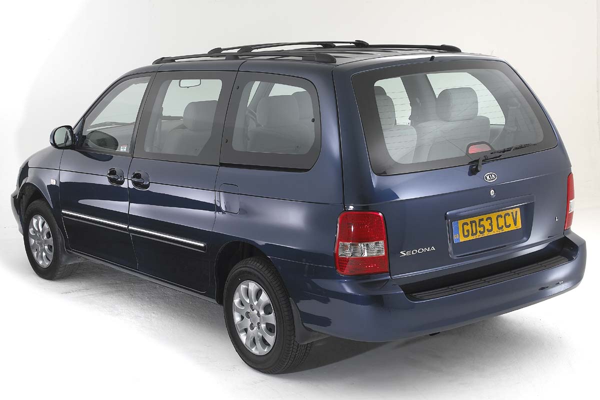 Kia Sedona rear