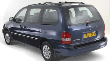 Kia Sedona rear