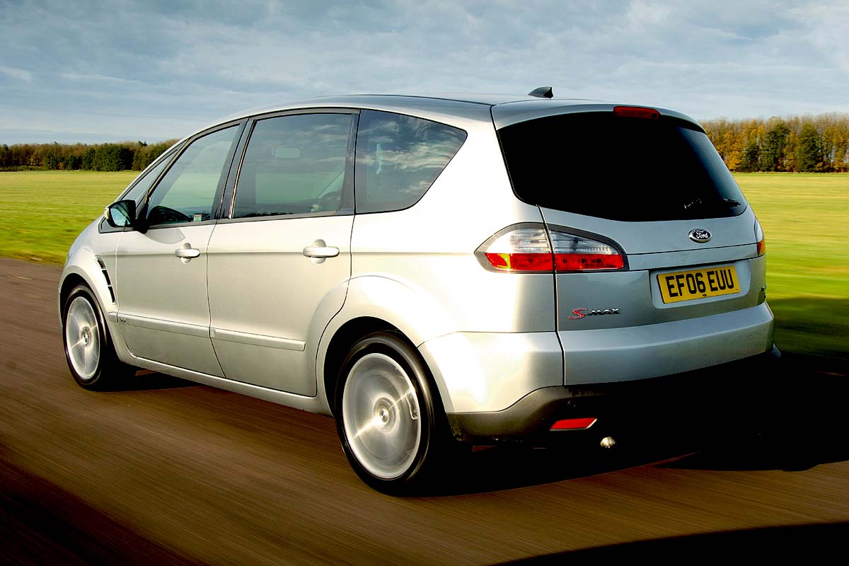 Ford S-MAX rear