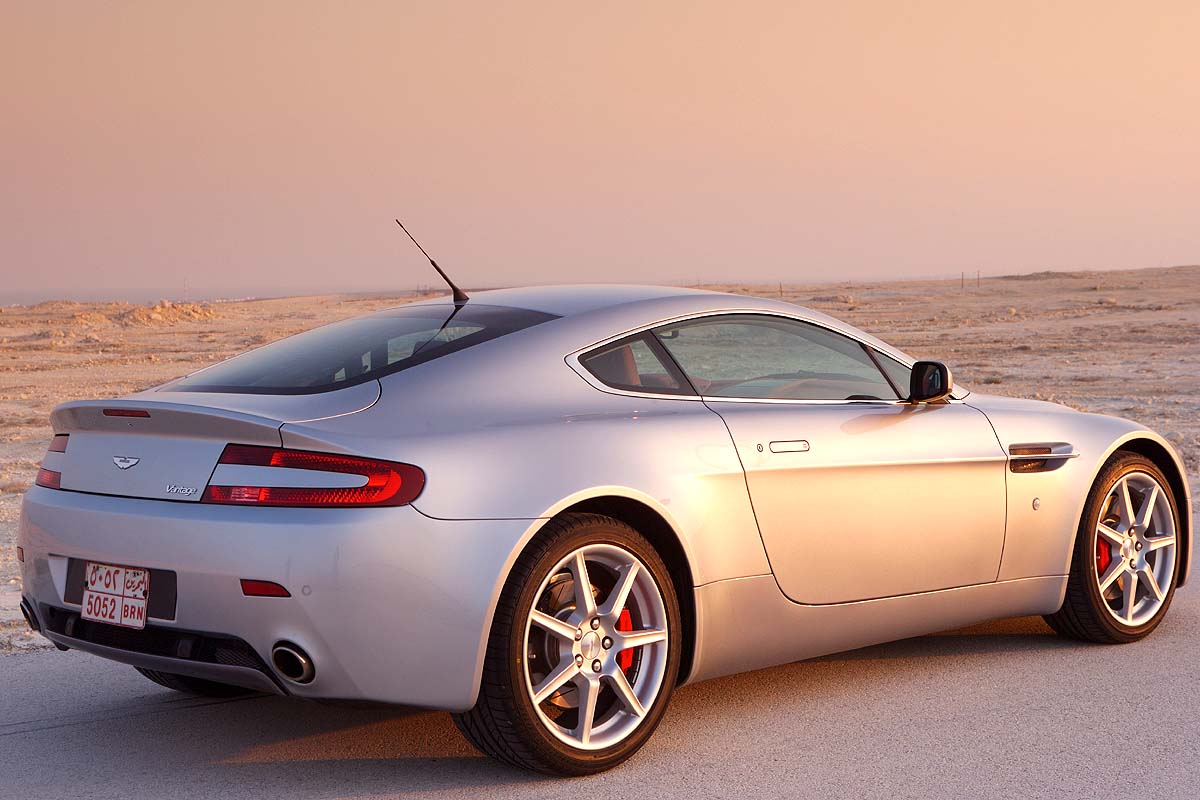 AM V8 Vantage Sportshift