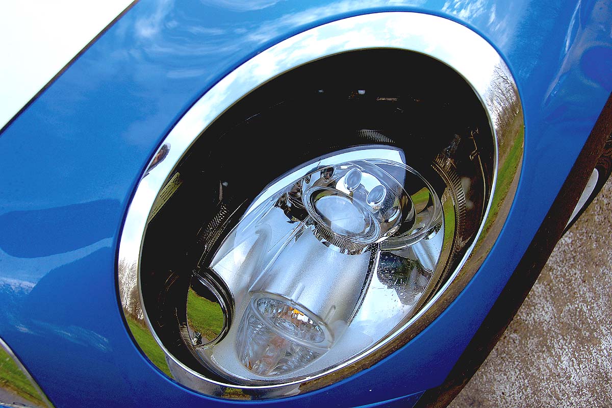 MINI Cooper S headlight