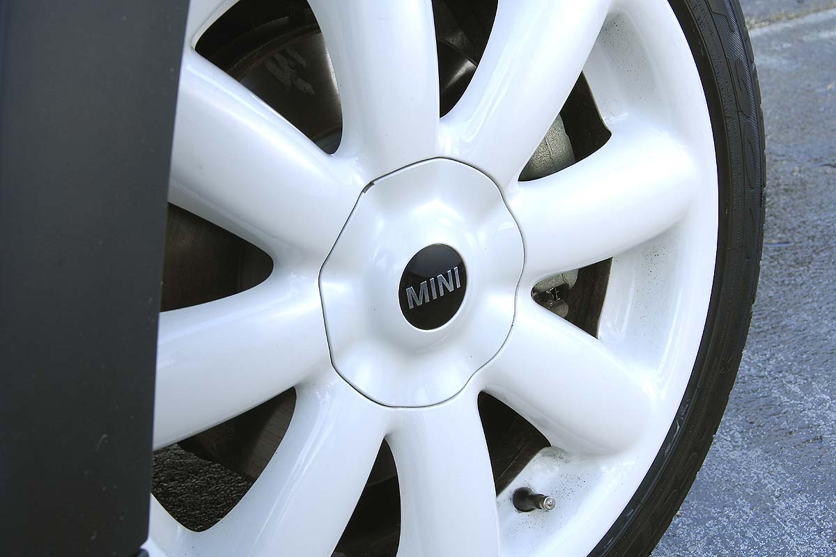 MINI Cooper S wheel