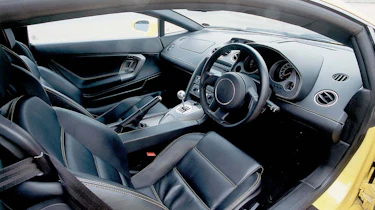 Lamborghini Gallardo interior