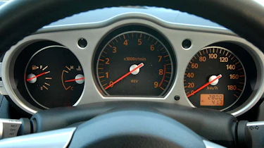 Nissan 350Z dashboard