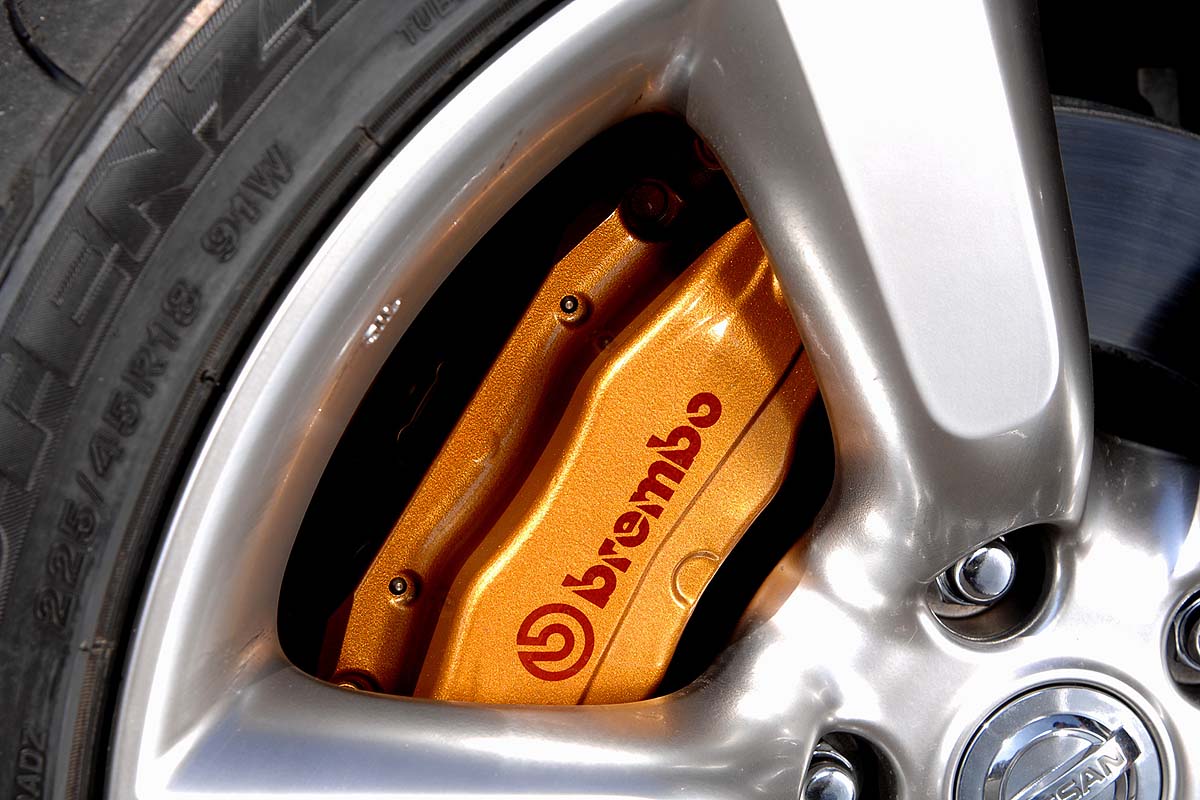 Nissan 350Z brakes