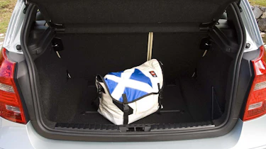 BMW 120i SE 3dr boot