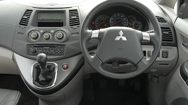 Mitsubishi Grandis