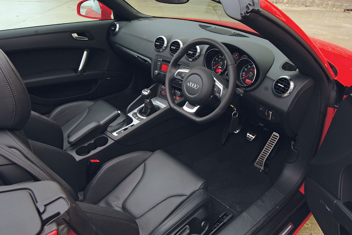 Audi TT Roadster interior