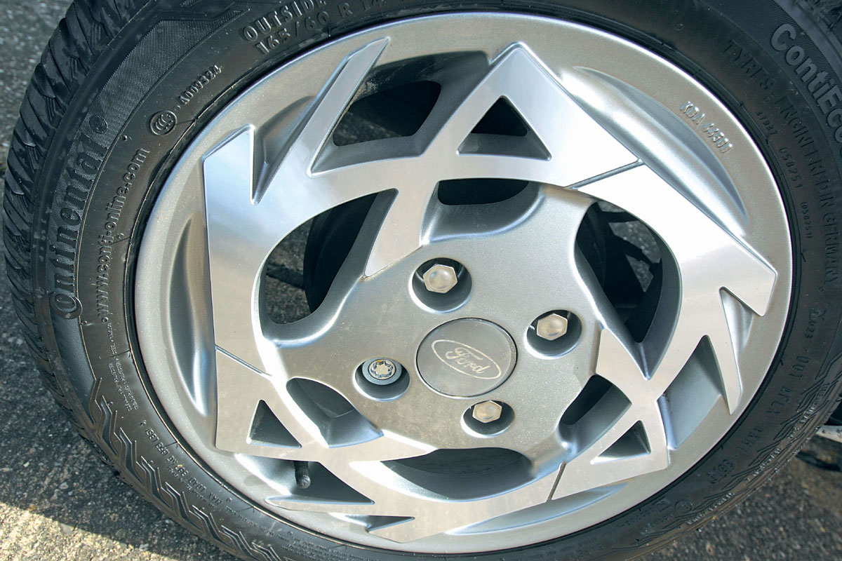 Ford Ka alloy wheel