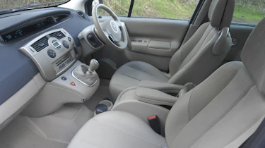 Renault Scenic 2.0 dCi Privilege