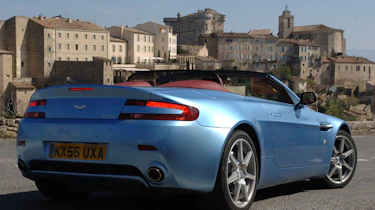 Aston Martin Vantage Roadster