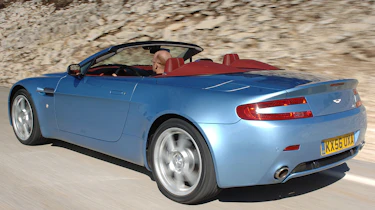 Aston Martin Vantage Roadster