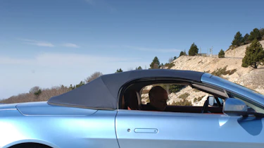 Aston Martin Vantage Roadster