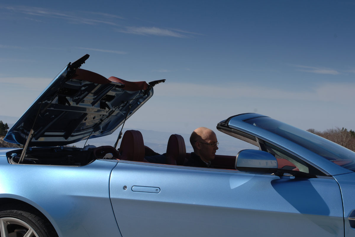Aston Martin Vantage Roadster