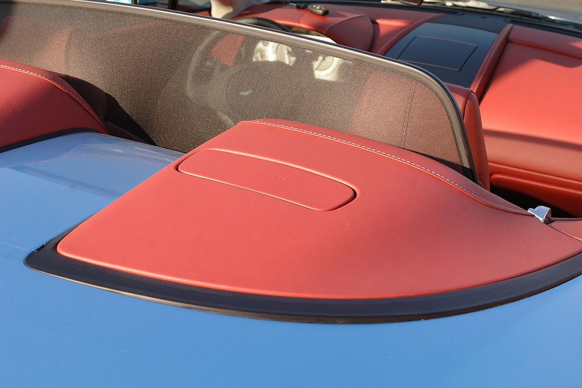 Aston Martin Vantage Roadster