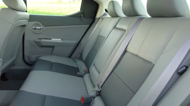 Dodge Avenger 2.0