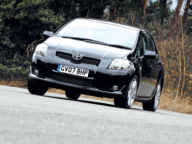 Toyota Auris T180 Five-Door
