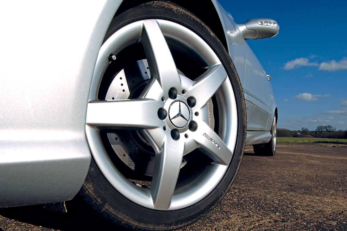 Mercedes CLK 320 CDI Sport wheel