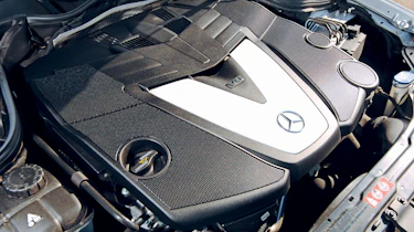 Mercedes CLK 320 CDI Sport engine