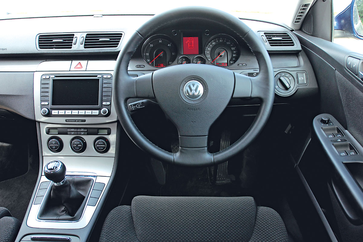 Volkswagen Passat dashboard