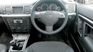 Vauxhall Vectra dashboard