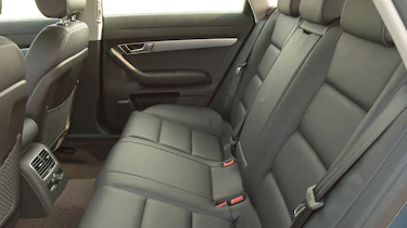Audi A6 Allroad 3.2 FSI rear seats