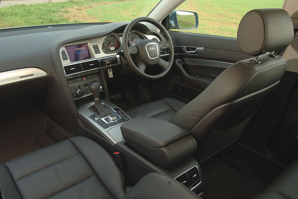Audi A6 Allroad 3.2 FSI interior