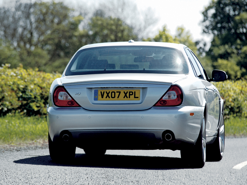 Jaguar XJ 2.7D Sport