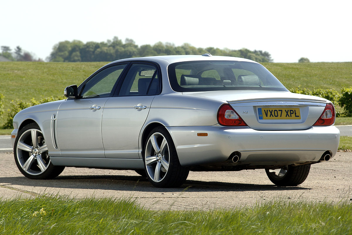 Jaguar XJ 2.7D Sport
