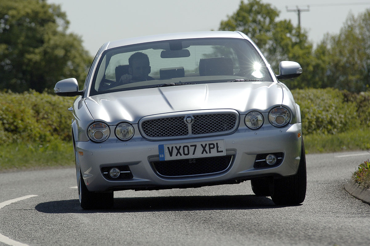 Jaguar XJ 2.7D Sport