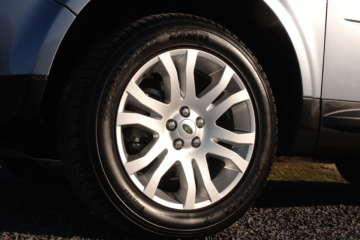Land Rover Freelander TD4 wheel