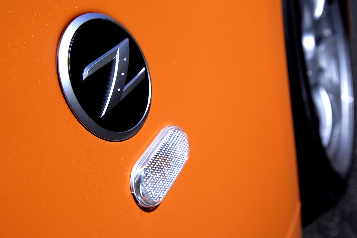 Nissan 350Z GT logo