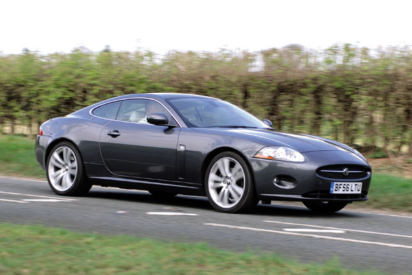 Jaguar XK 4.2 V8 Coupé
