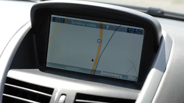 Peugeot 207 GTi dash