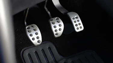 Peugeot 207 GTi pedals