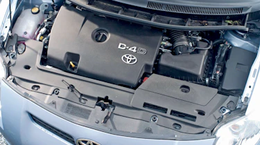 Toyota Auris engine