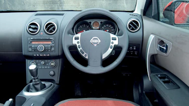 Nissan Qashqai dashboard