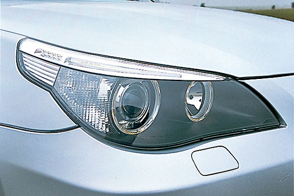 BMw 5-Series headlamp