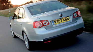 Volkswagen Jetta 2.0 TSI Sport