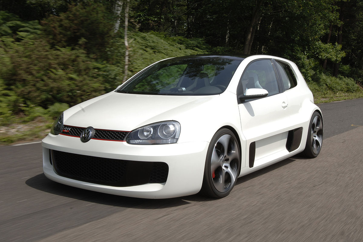 Volkswagen Golf GTI W12-650