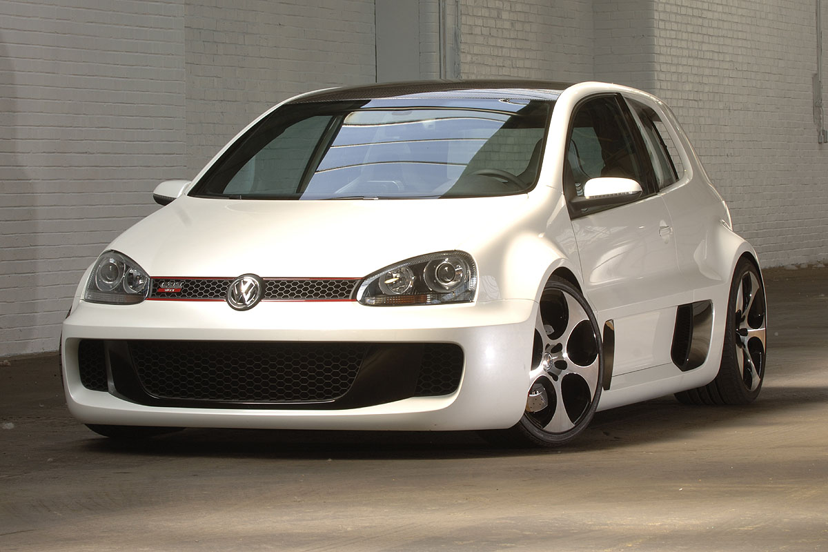 Volkswagen Golf GTI W12-650
