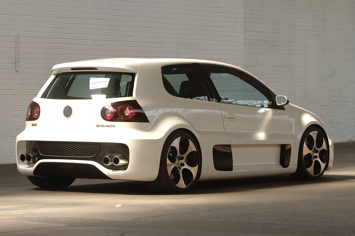 Volkswagen Golf GTI W12-650