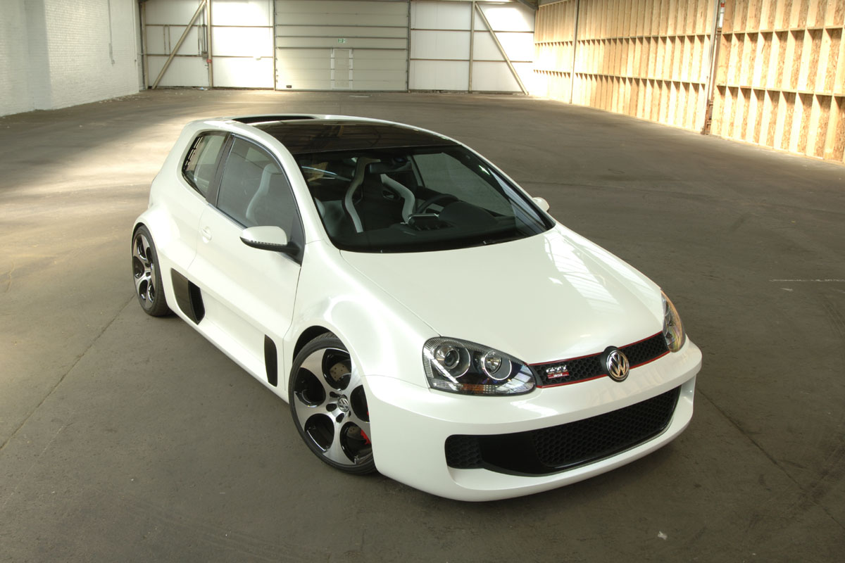 Volkswagen Golf GTI W12-650