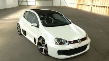 Volkswagen Golf GTI W12-650