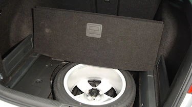 Volkswagen Passat boot